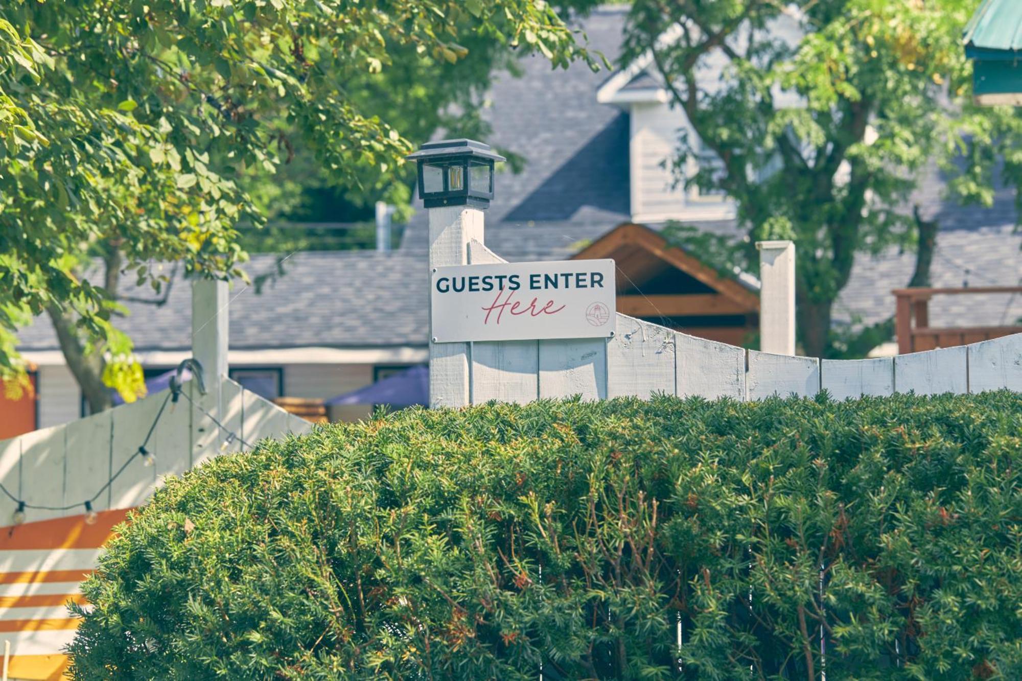 Вилла Driftwood Haus Саутгемптон Экстерьер фото